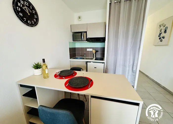 Le Carre Magique Apartment *